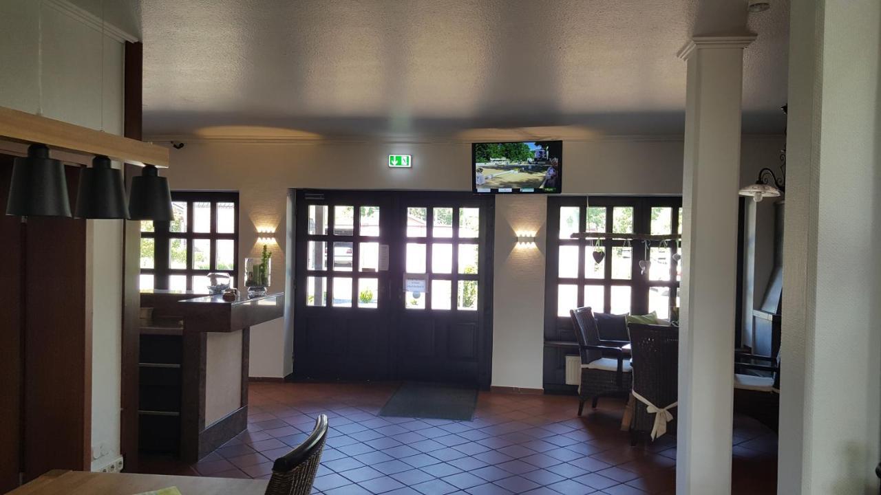Niederkrüchten Landhotel Linden Am Venekotensee מראה חיצוני תמונה